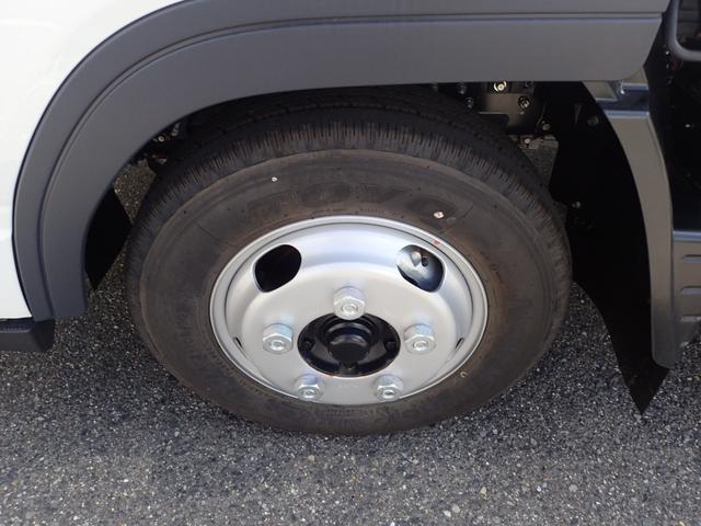 キャンター 　フル液晶メーター　２ｔ　標準１０尺　平ボディ　ＭＴ（25枚目）