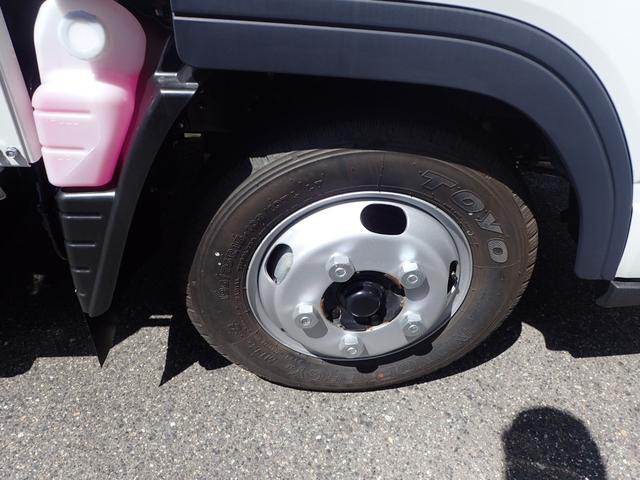 キャンター 　フル液晶メーター　２ｔ　標準１０尺　平ボディ　ＭＴ（28枚目）