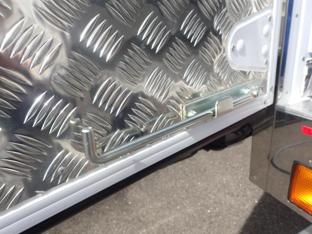 ファイター 　冷蔵冷凍車　エアサス　格納ＰＧ（35枚目）