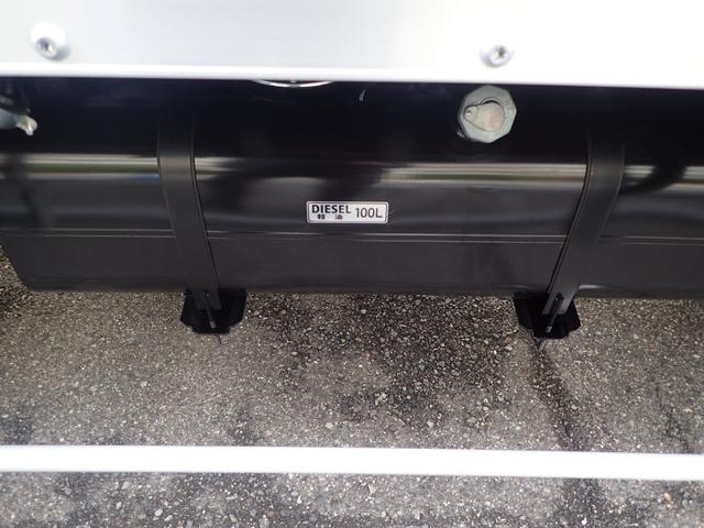 キャンター 　フル液晶メーター　ワイドロング　アルミバン　跳ね上げＰＧ付　ＭＴ（3枚目）