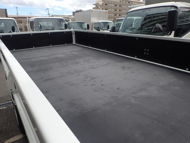 キャンター 　液晶メーター　３ｔ　標準ロング　タダノ製　４段クレーン　ＭＴ（5枚目）