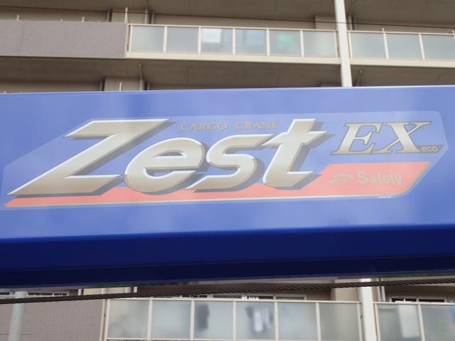 キャンター 　液晶メーター　３ｔ　標準ロング　タダノ製　４段クレーン　ＭＴ（10枚目）