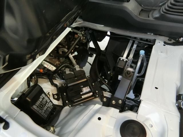 スタンダードSAIIIt 衝突被害軽減ブレーキ 横滑り防止装置 パートタイム4WD 5速MT車 純正オーディオ バイザー マット エアコン エアバック 手動式ウィンドウ LEDヘッドランプ サンバイザー マニュアルレベリング(13枚目)