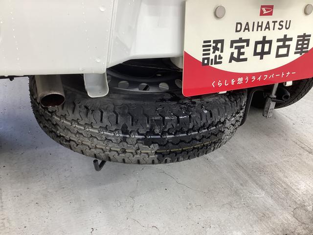 ハイゼットトラック ＥＸＴ　４ＷＤ　ＡＴ　キーレス　マット　バイザー　荷台作業灯　社外前後ドラレコ　社外アルミ（20枚目）
