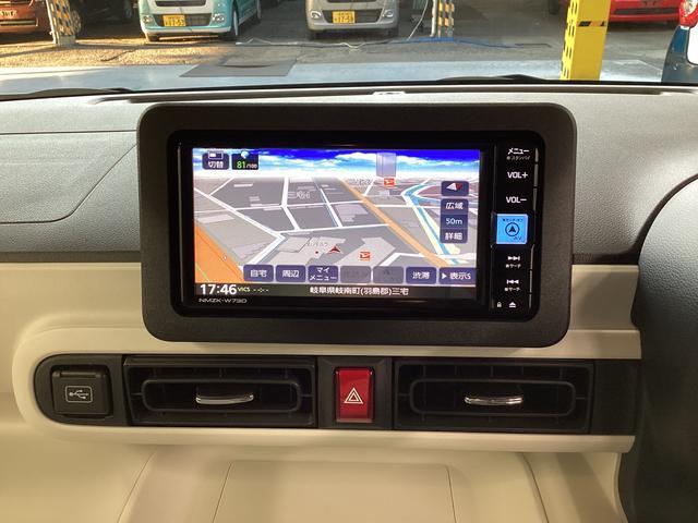 ムーヴキャンバス ストライプスＧ　衝突被害軽減ブレーキ　横滑り防止装置　オートマチックハイビーム　アイドリングストップ　ステアリングスイッチ　オートライト　キーフリーシステム　オートエアコン　ナビ　ドラレコ　ＥＴＣ　マット（11枚目）