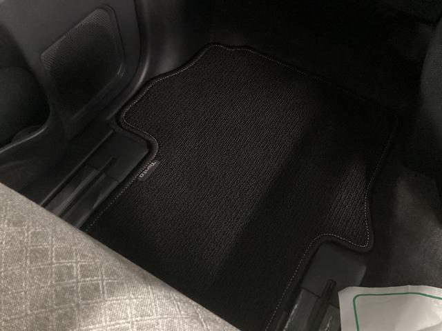 タント Ｘ　衝突被害軽減ブレーキ　横滑り防止装置　パノラマカメラ　オートマチックハイビーム　アイドリングストップ　ステアリングスイッチ　オートライト　キーフリーシステム　オートエアコン　マット　バイザー（25枚目）