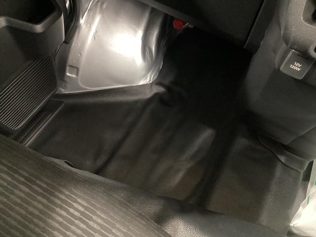 ハイゼットカーゴ ＤＸ　衝突被害軽減ブレーキ　横滑り防止装置　４ＷＤ　ＣＶＴ　エアコン　パワステ　ラジオ　オートハイビーム　アイドリングストップ　オートライト（25枚目）