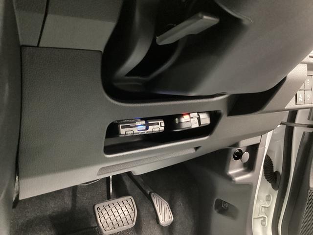 ムーヴキャンバス セオリーＧターボ　衝突被害軽減ブレーキ　横滑り防止装置　４ＷＤ　オートハイビーム　アイドリングストップ　ステアリングスイッチ　オートライト　キーフリー　オートエアコン　ナビ　ドラレコ　パノラマカメラ　ＥＴＣ　マット（32枚目）