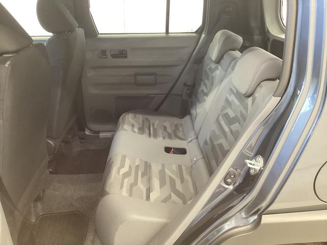 タフト Ｘ　衝突被害軽減ブレーキ　横滑り防止装置　オートハイビーム　アイドリングストップ　ステアリングスイッチ　オートライト　キーフリーシステム　オートエアコン　ナビ　ドラレコ　ＥＴＣ　マット（14枚目）