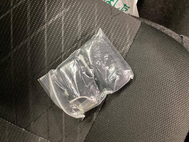 アトレー ＲＳ　衝突被害軽減ブレーキ　横滑り防止装置　４ＷＤ　ＣＶＴ　エアコン　パワステ　オートハイビーム　アイドリングストップ　オートライト　ナビ　ドラレコ　バックカメラ　ＥＴＣ　マット　バイザー（34枚目）
