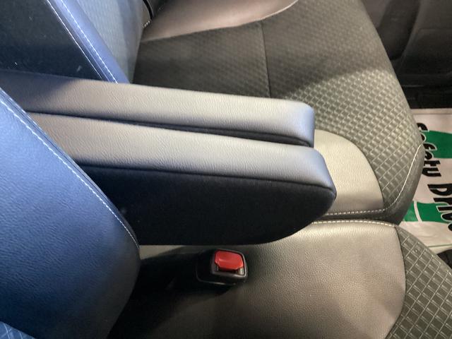 タント カスタムＲＳ　衝突被害軽減ブレーキ　横滑り防止装置　オートハイビーム　アイドリングストップ　ステアリングスイッチ　オートライト　キーフリー　オートエアコン　ナビ　ドラレコ　パノラマカメラ　ＥＴＣ　マット　バイザー（38枚目）