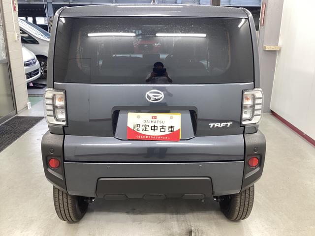 タフト Ｘ　衝突被害軽減ブレーキ　横滑り防止装置　４ＷＤ　オートハイビーム　アイドリングストップ　ステアリングスイッチ　オートライト　キーフリーシステム　オートエアコン（3枚目）