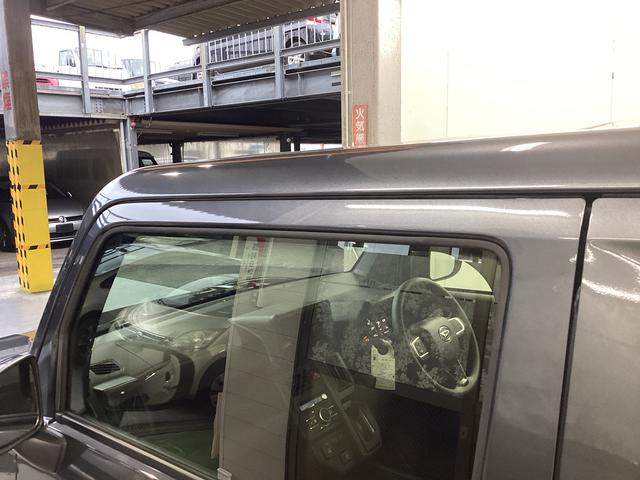 タフト Ｘ　衝突被害軽減ブレーキ　横滑り防止装置　４ＷＤ　オートハイビーム　アイドリングストップ　ステアリングスイッチ　オートライト　キーフリーシステム　オートエアコン（23枚目）
