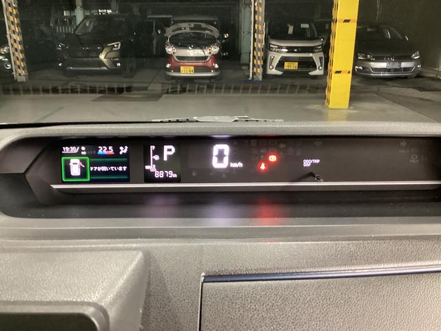 タント Ｘ　衝突被害軽減ブレーキ　横滑り防止装置　オートハイビーム　アイドリングストップ　ステアリングスイッチ　オートライト　キーフリーシステム　オートエアコン　パノラマカメラ　マット　バイザー（30枚目）