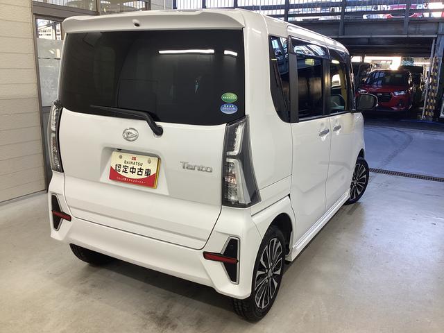 タント カスタムＲＳセレクション　衝突被害軽減ブレーキ　横滑り防止装置　４ＷＤ　オートハイビーム　アイドリングストップ　ステアリングスイッチ　オートライト　キーフリー　エアコン　ナビ　ドラレコ　バックカメラ　ＥＴＣ　マット　バイザー（8枚目）