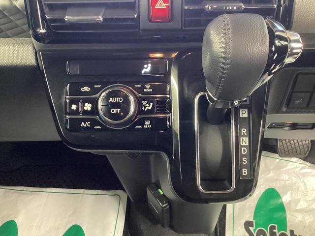 タント カスタムＲＳセレクション　衝突被害軽減ブレーキ　横滑り防止装置　４ＷＤ　オートハイビーム　アイドリングストップ　ステアリングスイッチ　オートライト　キーフリー　エアコン　ナビ　ドラレコ　バックカメラ　ＥＴＣ　マット　バイザー（11枚目）