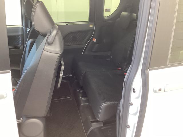 タント カスタムＲＳセレクション　衝突被害軽減ブレーキ　横滑り防止装置　４ＷＤ　オートハイビーム　アイドリングストップ　ステアリングスイッチ　オートライト　キーフリー　エアコン　ナビ　ドラレコ　バックカメラ　ＥＴＣ　マット　バイザー（14枚目）