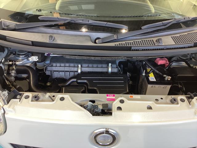 ムーヴキャンバス Xメイクアップリミテッド SAIII 衝突被害軽減ブレーキ 横滑り防止装置 オートハイビーム アイドリングストップ ステアリングスイッチ オートライト キーフリーシステム オートエアコン パノラマカメラ ETC マット バイザー(17枚目)