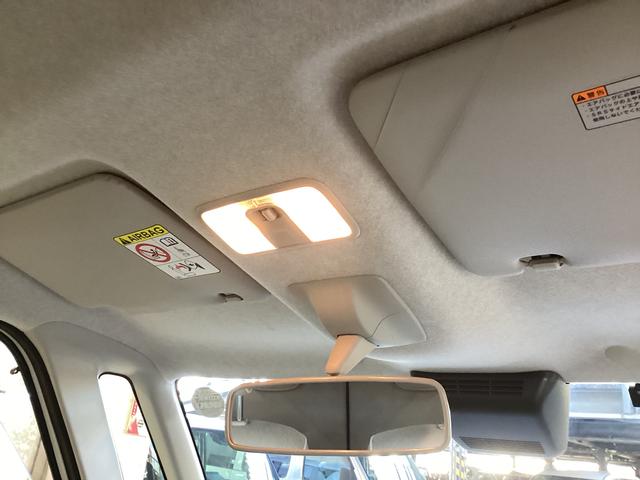 ムーヴキャンバス Xメイクアップリミテッド SAIII 衝突被害軽減ブレーキ 横滑り防止装置 オートハイビーム アイドリングストップ ステアリングスイッチ オートライト キーフリーシステム オートエアコン パノラマカメラ ETC マット バイザー(37枚目)