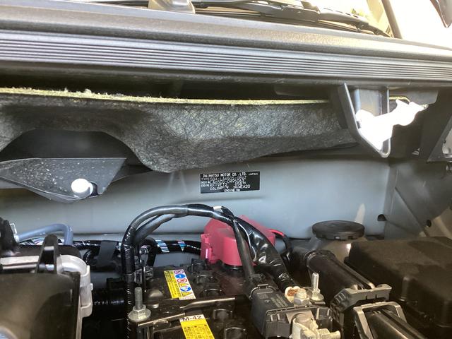 タント カスタムＲＳ　衝突被害軽減ブレーキ　横滑り防止装置　オートハイビーム　アイドリングストップ　ステアリングスイッチ　オートライト　キーフリー　オートエアコン　ナビ　ドラレコ　パノラマカメラ　ＥＴＣ　マット　バイザー（18枚目）