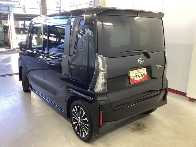 タント カスタムＲＳ　衝突被害軽減ブレーキ　横滑り防止装置　オートハイビーム　アイドリングストップ　ステアリングスイッチ　オートライト　キーフリーシステム　オートエアコン　パノラマカメラ　マット　バイザー（9枚目）