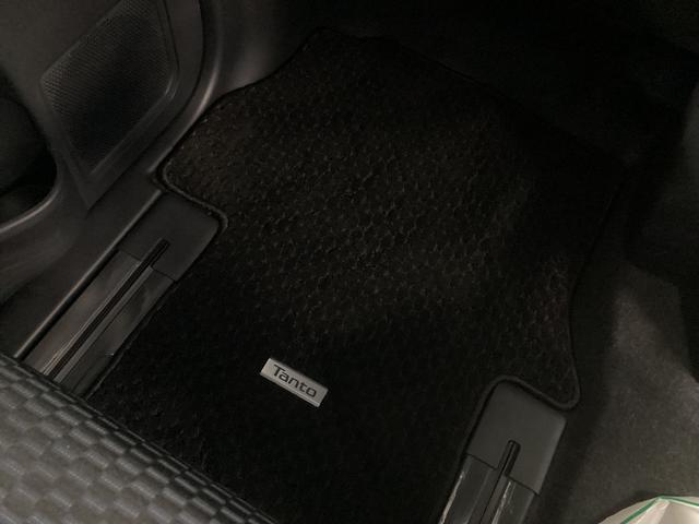 タント カスタムＲＳ　衝突被害軽減ブレーキ　横滑り防止装置　オートハイビーム　アイドリングストップ　ステアリングスイッチ　オートライト　キーフリーシステム　オートエアコン　パノラマカメラ　マット　バイザー（25枚目）