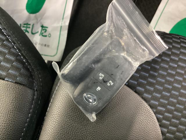 タント カスタムＲＳ　衝突被害軽減ブレーキ　横滑り防止装置　オートハイビーム　アイドリングストップ　ステアリングスイッチ　オートライト　キーフリーシステム　オートエアコン　パノラマカメラ　マット　バイザー（34枚目）