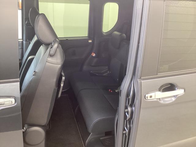 タント カスタムＸ　衝突被害軽減ブレーキ　横滑り防止装置　オートハイビーム　アイドリングストップ　ステアリングスイッチ　オートライト　キーフリーシステム　オートエアコン　パノラマカメラ　マット　バイザー（14枚目）