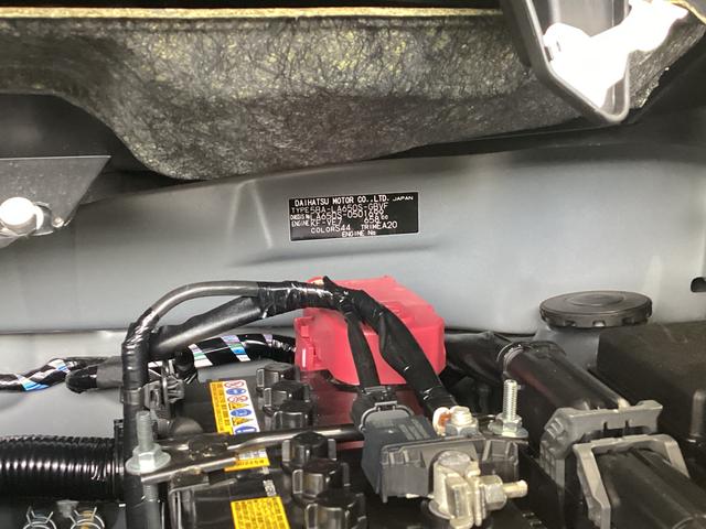 タント カスタムＸ　衝突被害軽減ブレーキ　横滑り防止装置　オートハイビーム　アイドリングストップ　ステアリングスイッチ　オートライト　キーフリーシステム　オートエアコン　パノラマカメラ　マット　バイザー（18枚目）