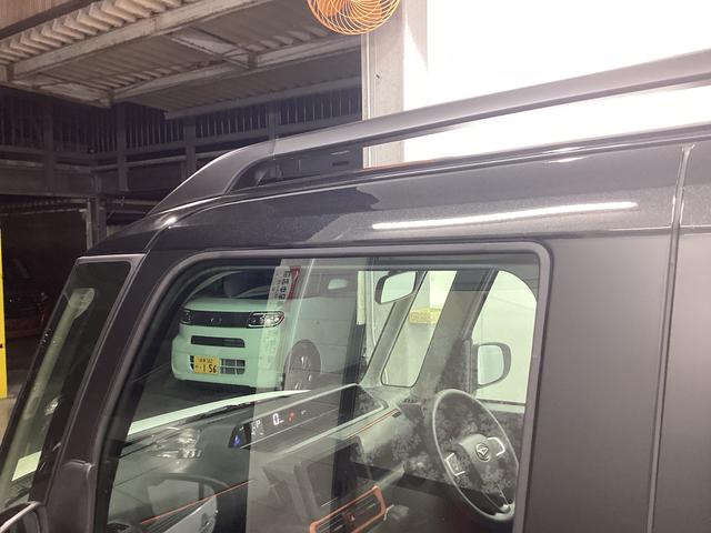 タント ファンクロス　衝突被害軽減ブレーキ　横滑り防止装置　オートハイビーム　アイドリングストップ　ステアリングスイッチ　オートライト　キーフリーシステム　オートエアコン　パノラマカメラ（23枚目）