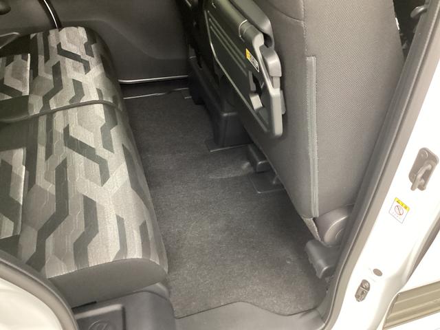 タント ファンクロス　衝突被害軽減ブレーキ　横滑り防止装置　オートハイビーム　アイドリングストップ　ステアリングスイッチ　オートライト　キーフリーシステム　オートエアコン　パノラマカメラ（26枚目）