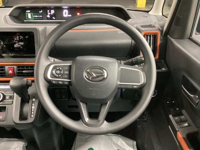 タント ファンクロス　衝突被害軽減ブレーキ　横滑り防止装置　オートハイビーム　アイドリングストップ　ステアリングスイッチ　オートライト　キーフリーシステム　オートエアコン　パノラマカメラ（27枚目）