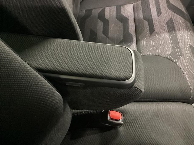 タント ファンクロス　衝突被害軽減ブレーキ　横滑り防止装置　オートハイビーム　アイドリングストップ　ステアリングスイッチ　オートライト　キーフリーシステム　オートエアコン　パノラマカメラ（38枚目）