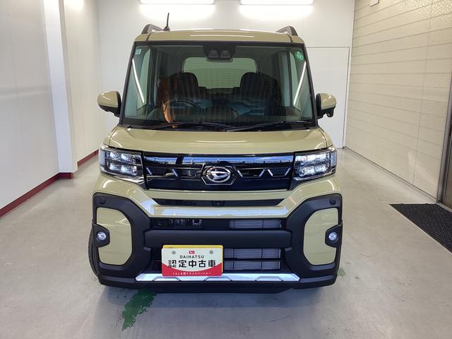 タント ファンクロスターボ 衝突被害軽減ブレーキ 横滑り防止装置 オートハイビーム アイドリングストップ ステアリングスイッチ オートライト キーフリーシステム オートエアコン パノラマカメラ(2枚目)