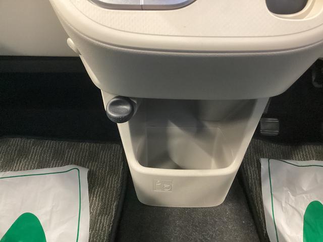 ムーヴ Ｘリミテッド　ＳＡＩＩＩ　衝突被害軽減ブレーキ　横滑り防止装置　４ＷＤ　オートハイビーム　アイドリングストップ　ステアリングスイッチ　オートライト　キーフリーシステム　オートエアコン　社外ナビ　バックカメラ　マット　バイザー（31枚目）