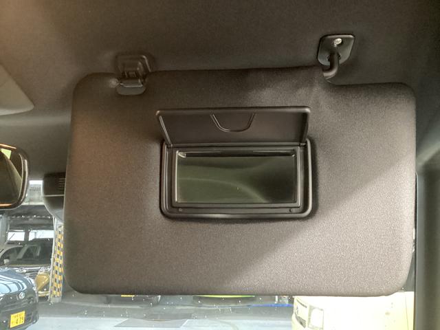 タント カスタムＸ　衝突被害軽減ブレーキ　横滑り防止装置　オートハイビーム　アイドリングストップ　ステアリングスイッチ　オートライト　キーフリーシステム　オートエアコン　パノラマカメラ　マット　バイザー（36枚目）