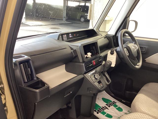 タント Ｘ　衝突被害軽減ブレーキ　横滑り防止装置　オートハイビーム　アイドリングストップ　ステアリングスイッチ　オートライト　キーフリーシステム　オートエアコン　パノラマカメラ　マット　バイザー（12枚目）