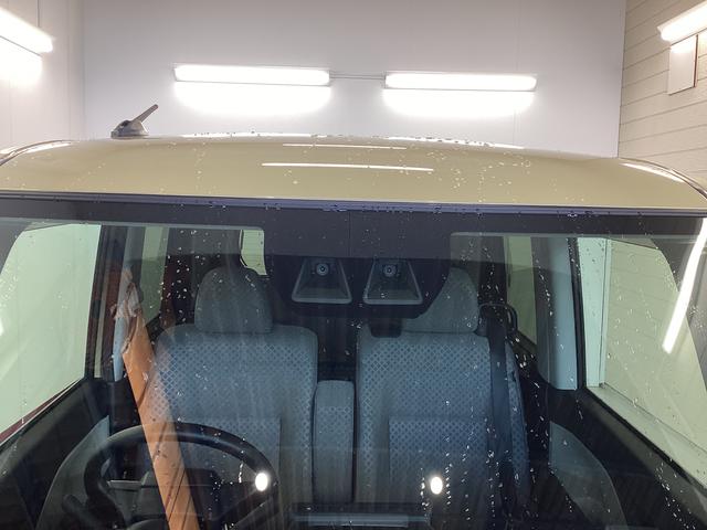 タント Ｘ　衝突被害軽減ブレーキ　横滑り防止装置　オートハイビーム　アイドリングストップ　ステアリングスイッチ　オートライト　キーフリーシステム　オートエアコン　パノラマカメラ　マット　バイザー（19枚目）