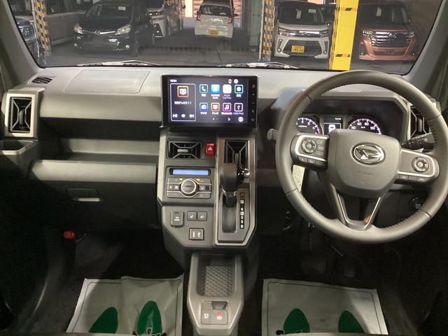 タフト Ｇ　ダーククロムベンチャー　衝突被害軽減ブレーキ　横滑り防止装置　オートハイビーム　アイドリングストップ　ステアリングスイッチ　オートライト　キーフリーシステム　オートエアコン　ディスプレイオーディオ（16枚目）