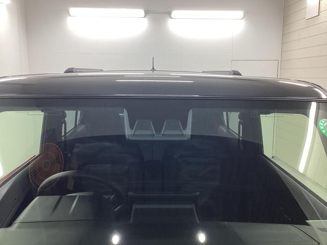 タフト Ｇ　ダーククロムベンチャー　衝突被害軽減ブレーキ　横滑り防止装置　オートハイビーム　アイドリングストップ　ステアリングスイッチ　オートライト　キーフリーシステム　オートエアコン　ディスプレイオーディオ（19枚目）