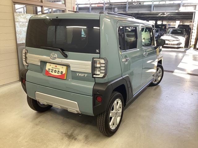 タフト Ｇターボ　クロムベンチャー　衝突被害軽減ブレーキ　横滑り防止装置　オートハイビーム　アイドリングストップ　ステアリングスイッチ　オートライト　キーフリーシステム　オートエアコン　パノラマカメラ（8枚目）