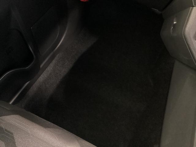 タフト Ｇターボ　クロムベンチャー　衝突被害軽減ブレーキ　横滑り防止装置　オートハイビーム　アイドリングストップ　ステアリングスイッチ　オートライト　キーフリーシステム　オートエアコン　パノラマカメラ（25枚目）