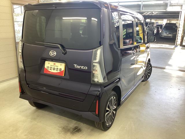 タント カスタムＲＳ　衝突被害軽減ブレーキ　横滑り防止装置　４ＷＤ　オートハイビーム　アイドリングストップ　ステアリングスイッチ　オートライト　キーフリー　エアコン　ナビ　ドラレコ　パノラマカメラ　ＥＴＣ　マット　バイザー（8枚目）