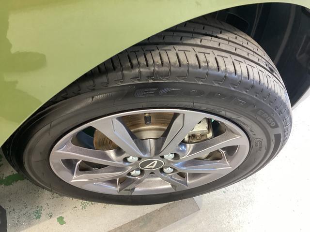 タント ファンクロス　衝突被害軽減ブレーキ　横滑り防止装置　オートハイビーム　アイドリングストップ　ステアリングスイッチ　オートライト　キーフリーシステム　オートエアコン　パノラマカメラ　マット　バイザー（39枚目）