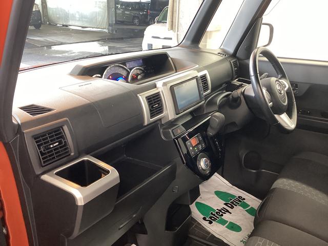 ウェイク GターボリミテッドSAIII 衝突被害軽減ブレーキ 横滑り防止装置 オートハイビーム アイドリングストップ ステアリングスイッチ オートライト キーフリーシステム オートエアコン モニター付きオーディオ マット バイザー(12枚目)