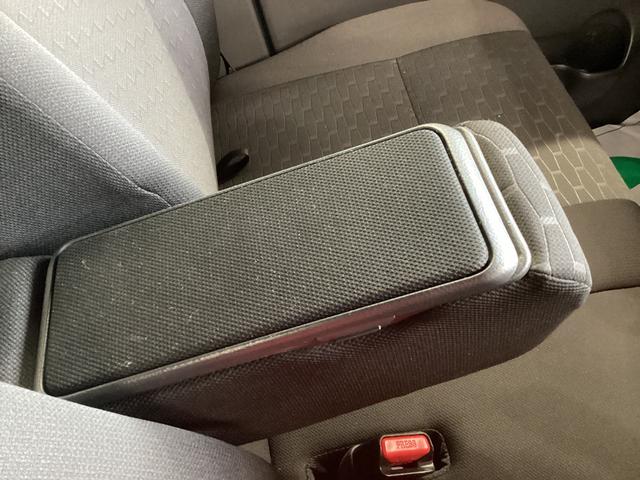 ウェイク GターボリミテッドSAIII 衝突被害軽減ブレーキ 横滑り防止装置 オートハイビーム アイドリングストップ ステアリングスイッチ オートライト キーフリーシステム オートエアコン モニター付きオーディオ マット バイザー(38枚目)