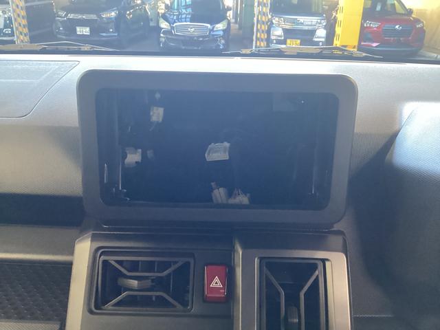 タフト Ｇ　クロムベンチャー　衝突被害軽減ブレーキ　横滑り防止装置　オートハイビーム　アイドリングストップ　ステアリングスイッチ　オートライト　キーフリーシステム　オートエアコン　パノラマカメラ（10枚目）