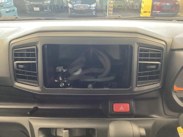 ミライース Ｌ　ＳＡＩＩＩ　衝突被害軽減ブレーキ　横滑り防止装置　オートハイビーム　アイドリングストップ　オートライト　キーレス　エアコン　バックカメラ　マット　バイザー（10枚目）