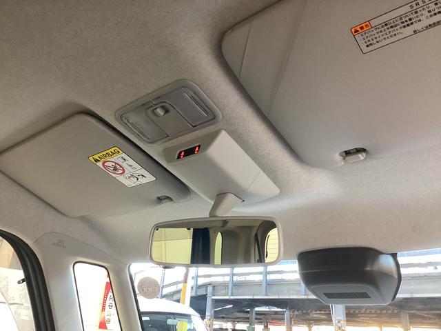 タント ファンクロスターボ　衝突被害軽減ブレーキ　横滑り防止装置　オートハイビーム　アイドリングストップ　ステアリングスイッチ　オートライト　キーフリーシステム　オートエアコン　パノラマカメラ　マット　バイザー（37枚目）