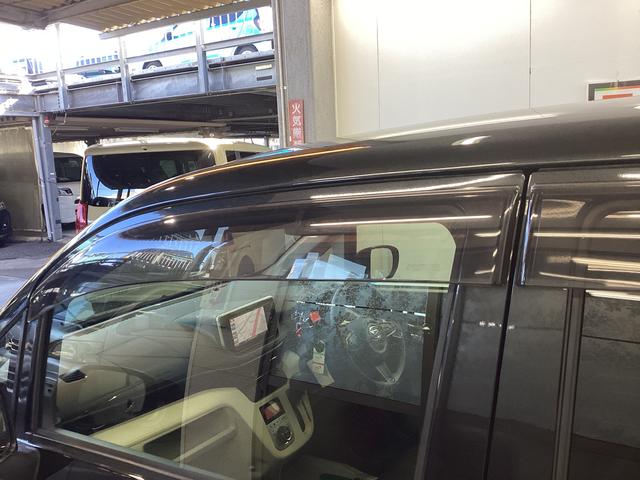 ムーヴ ＸリミテッドＩＩ　ＳＡＩＩＩ　衝突被害軽減ブレーキ　横滑り防止装置　オートハイビーム　アイドリングストップ　ステアリングスイッチ　オートライト　キーフリーシステム　オートエアコン　社外ナビ　マット　バイザー（23枚目）